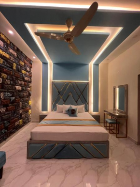 Gulberg Continental Hotel